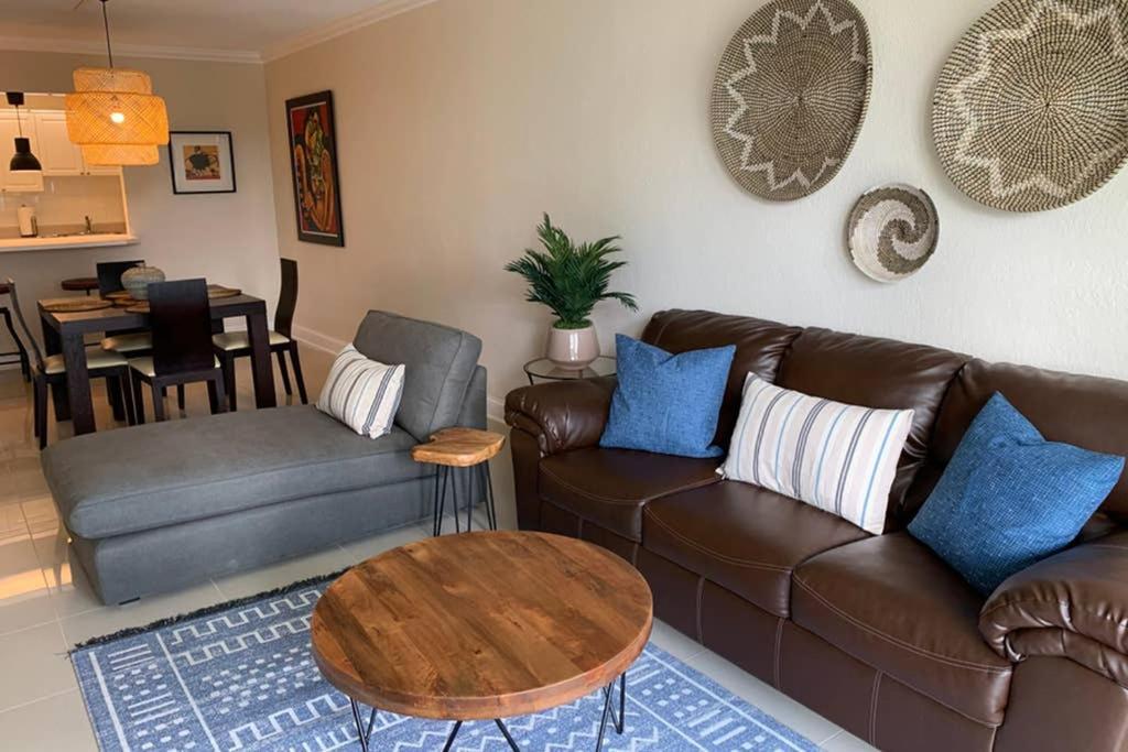 Beautiful Apartment Steps Away From The Beach Miami Beach Esterno foto