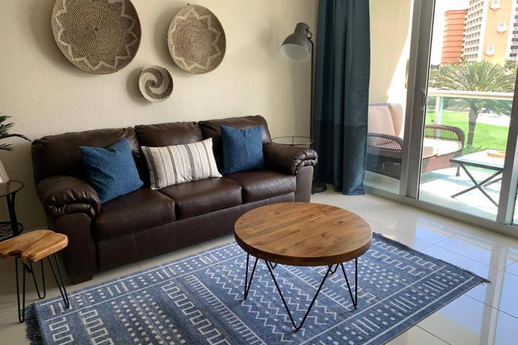 Beautiful Apartment Steps Away From The Beach Miami Beach Esterno foto